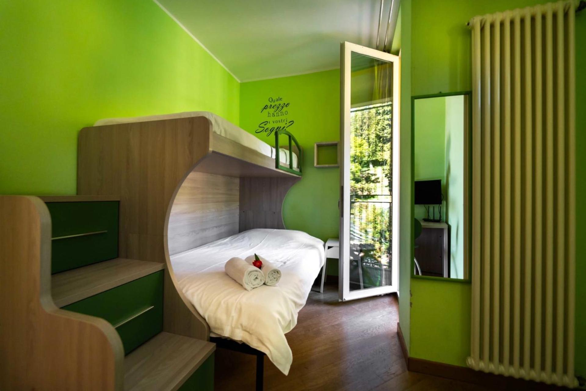 Homestay Montebello Lecco